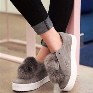 SAM EDELMAN Gray Faux Fur Pom Pom Suede Sneakers